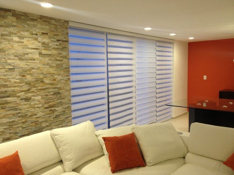 Persianas Sheer Elegance para sala moderna